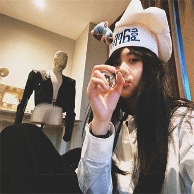 疯狗与格拉瑞小姐